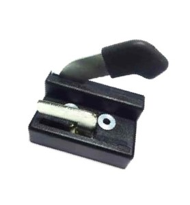 44910473 Zamek drzwi lewy CASE
