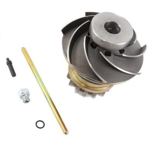 Pompa wody John Deere RE553432