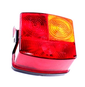 Prawa tylna lampa John Deere AL67206