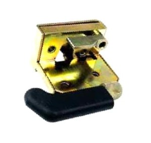 87639185 Zamek drzwi prawy CASE