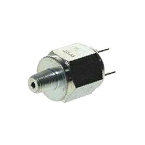 87584696 Czujnik stopu przy pompie hamulcowej New Holland