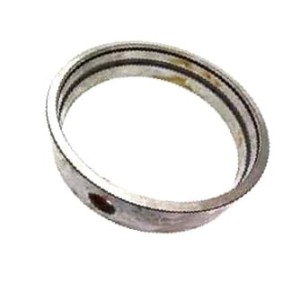 83983319 Tuleja przedniej osi New Holland