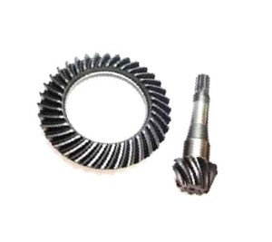 5110121 Atak kół komplet New Holland