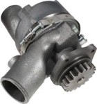 Pompa wody John Deere RE549153