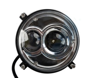 AL56091 Lampa przednia LED John Deere