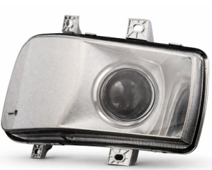87309030 Lampa przednia prawa LED Case Magnum