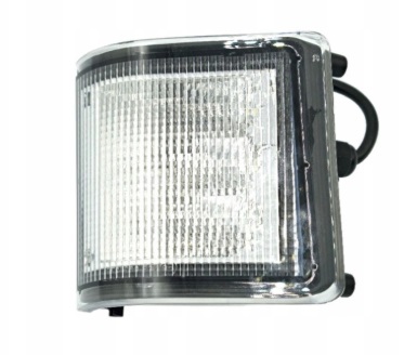 AL78177 Lampa przednia boczna lewa LED John Deere