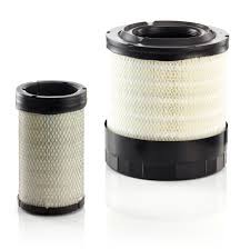 X77-0684  ZESTAW FILTRÓW CASE